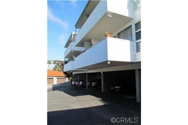 Building Photo - 112 Avenida Pelayo Unit 8