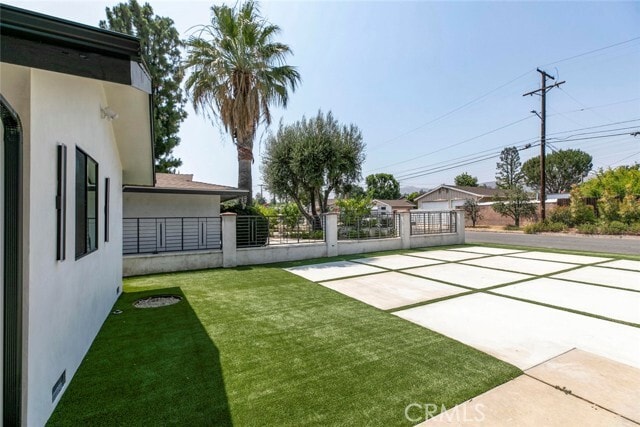 Photo - 17436 Index St