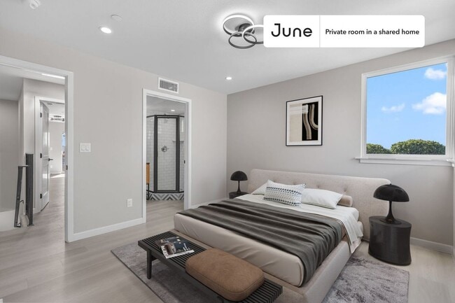Private bedroom in 5 bed/5 bath Home - Private bedroom in 5 bed/5 bath Home Unit E