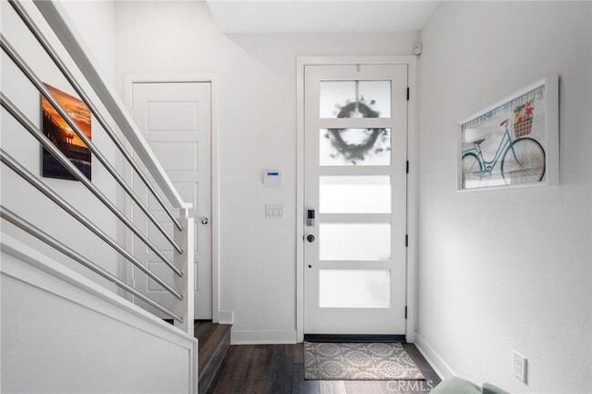 Photo - 293 Dockside Ln