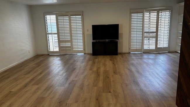 Photo - 1216 S Saltair Ave Unit Saltair 101