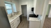 Photo - West LA Gem - 2 bed / 1 bath House