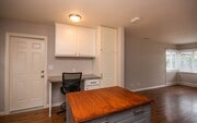 Photo - 3772-3774 Jefferson St Apartment Unit 3774