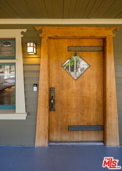 Photo - 2332 W 31st St