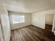Photo - Upgraded 1 Bed / 1 Bath Upstairs House Unit in L...
