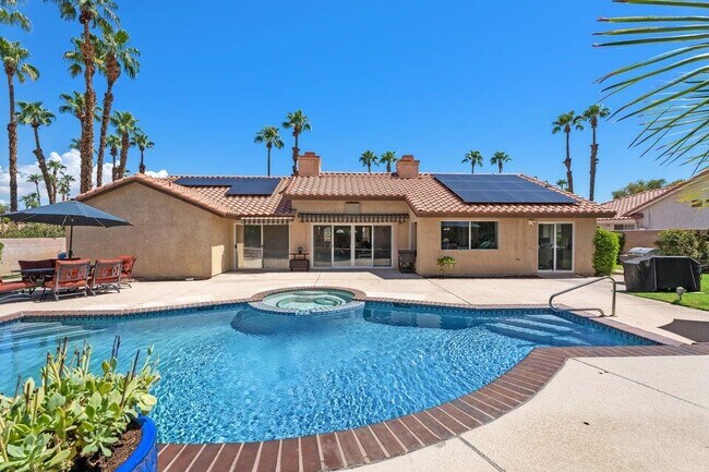 Photo - 39369 Regency Way