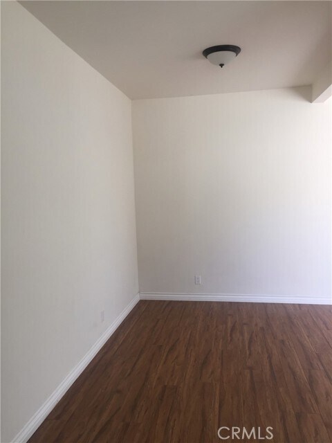 Photo - 467 N Marengo Ave