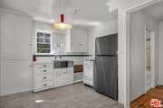 Photo - 2119 Kress St