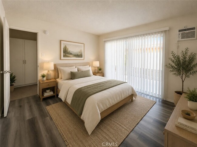 Photo - 685 E Vista Chino Unit A
