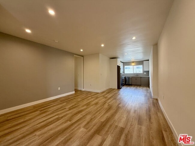 Photo - 6350 Willoughby Ave Apartment Unit 9