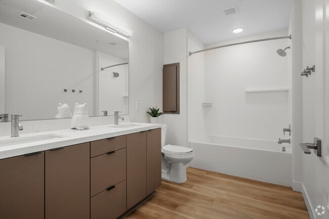 Loft - 1BR, 1BA - 1,226SF - Park on First