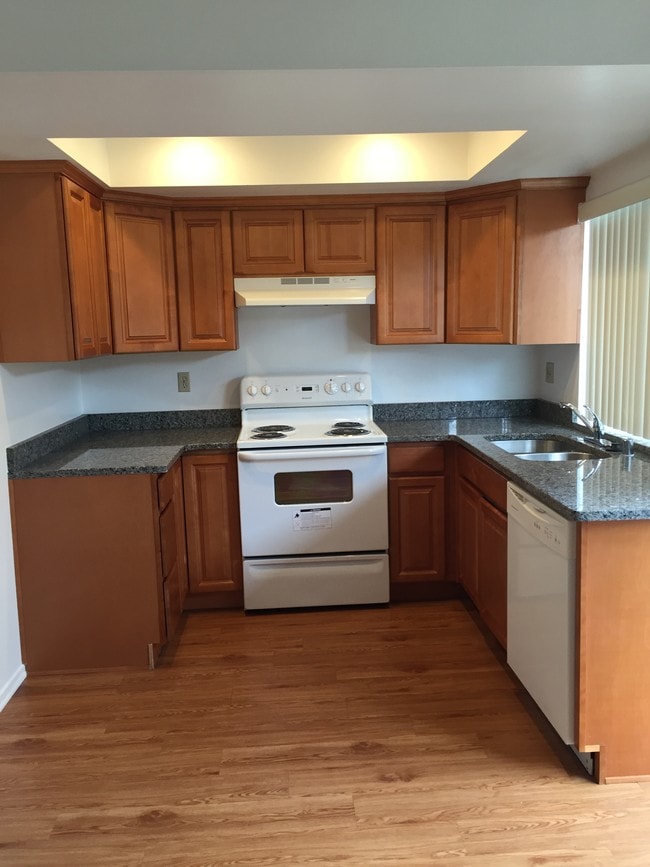 Photo - El Dorado Apartments