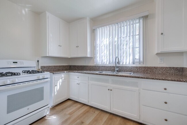 Photo - 4078 S Muirfield Rd Unit 4078-C