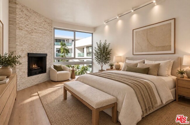 Photo - 320 N Maple Dr Unit 303