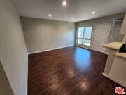 Photo - 7925 Vineland Ave Unit 26