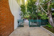 Photo - 16842 Harkness Cir