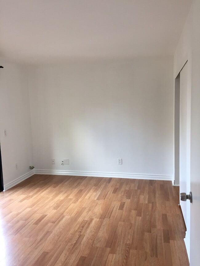 Photo - 8735 Variel Ave Unit 104