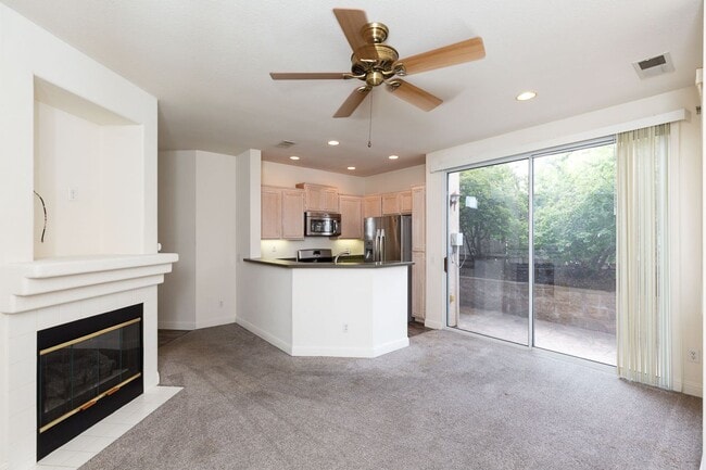 Photo - 2 Bedroom Townhome in Scripps Ranch