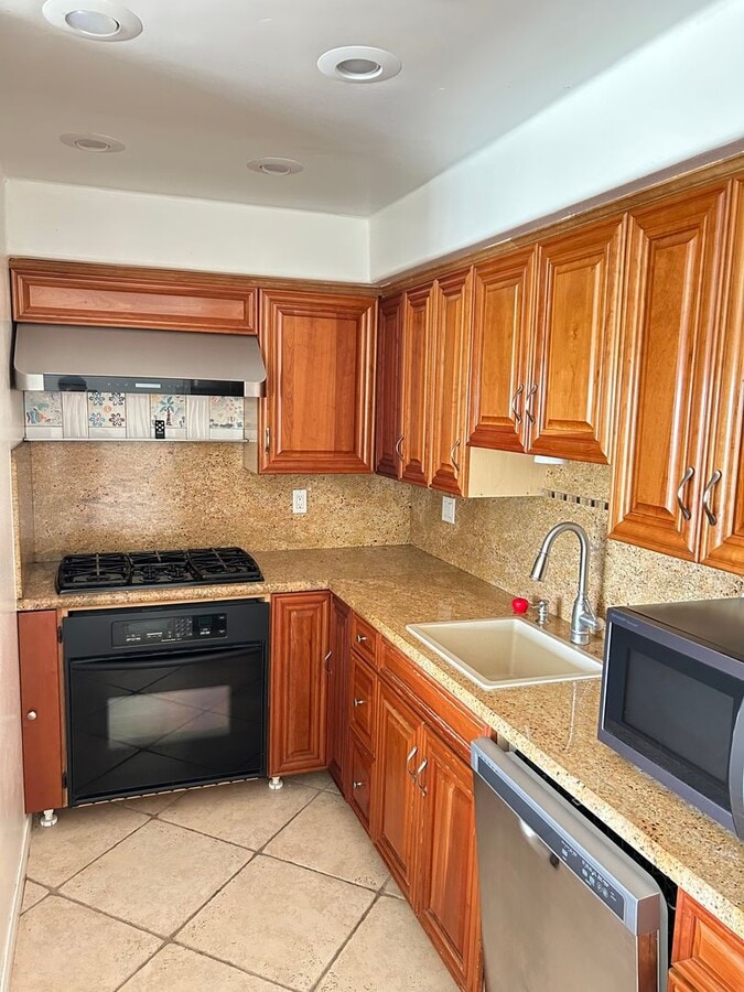 Photo - Beautiful Ocean Front Condo