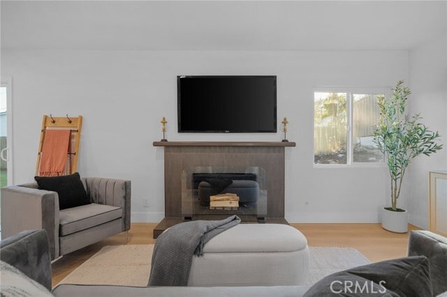 Photo - 6210 Halstead Ave