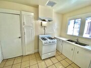 Photo - 1032 W 1st St Unit B