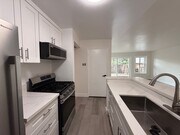 Photo - Cat-Friendly Condo with Private Cat Patio Enclosure + Resort-Style Amenities in Tarzana!