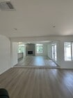 Photo - Spacious 3 Bed 3 Bathoom in Long Beach