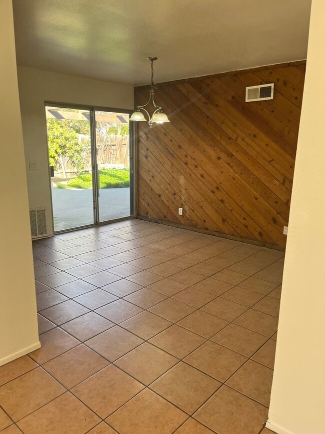 Photo - Single story 4 bedroom