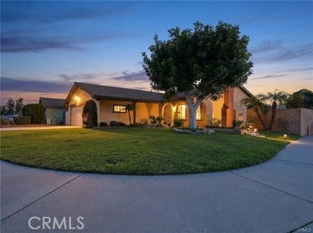 Building Photo - 937 N Greenpark Ave