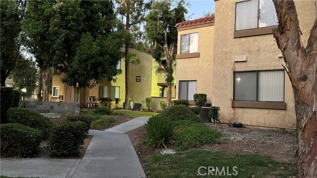 Photo - 1140 W Blaine St Unit 101