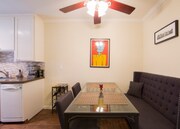 Photo - 1522 Centinela Ave House