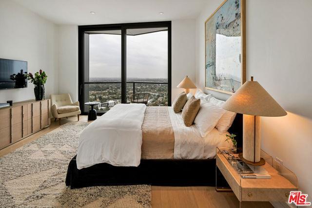 Photo - 211 Elm Ct Unit 18a