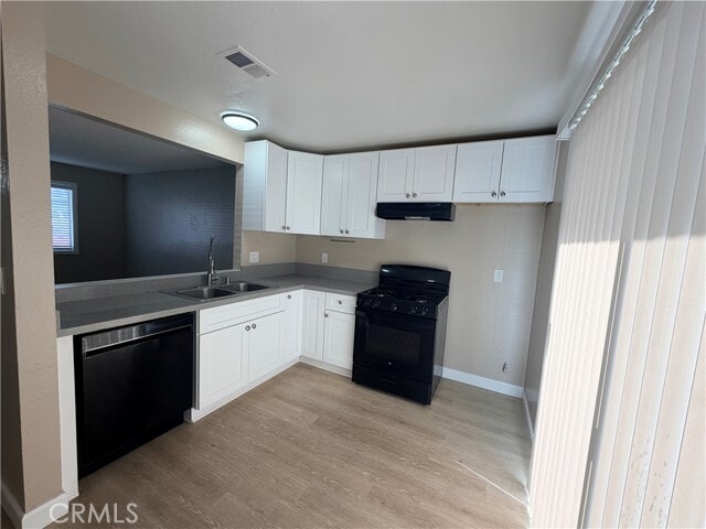 Building Photo - 1677 W Wilson St