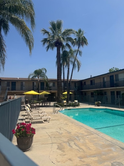 Photo - Covina Palms Apartments