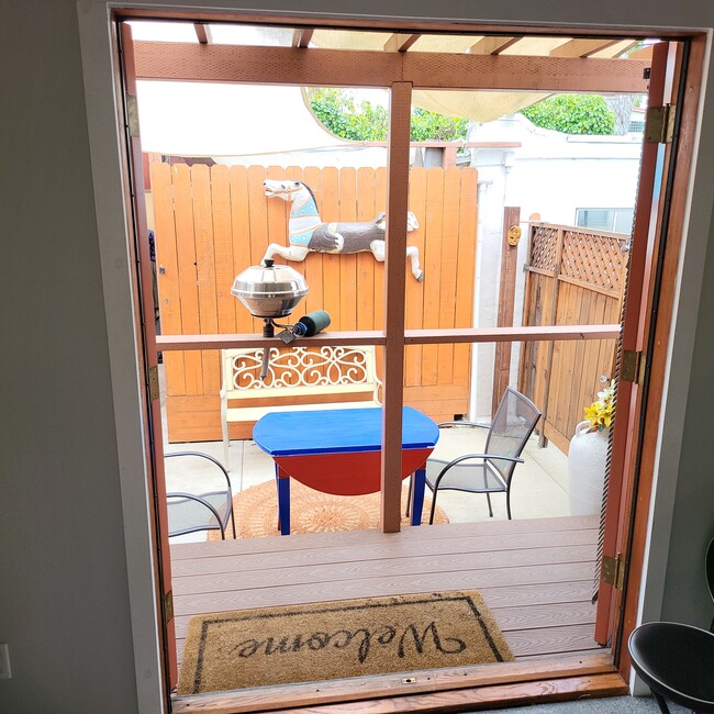 Building Photo - 3786 Meier St Unit House not Apt.