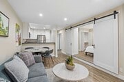 Photo - Woodland Trio Apartments