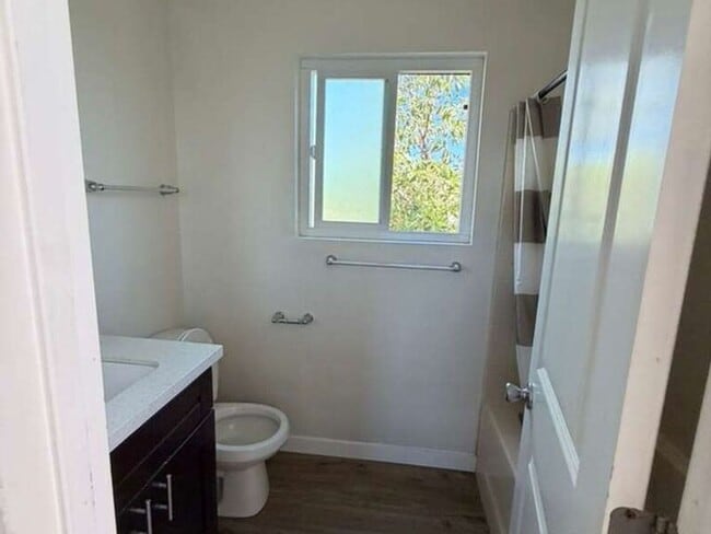 Photo - 6755 Mission Gorge Rd