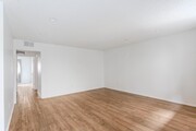 Photo - Chatsworth Rent This Now Apartment Unit THR33