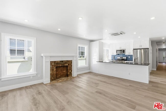 Photo - 222 N New Hampshire Ave Unit 224