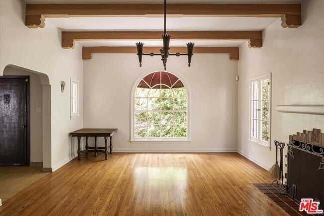 Photo - 2030 Laurel Canyon Blvd