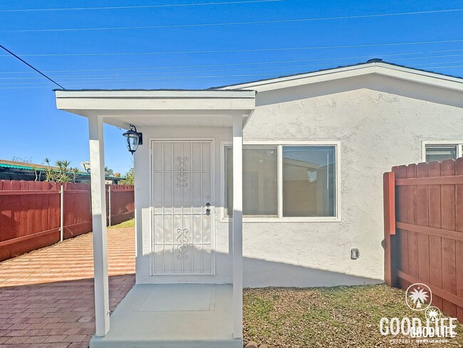 Building Photo - Fond Du Lac Ave Unit 4136