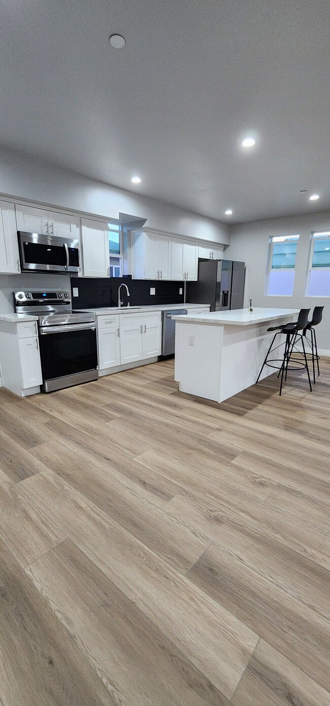 Photo - 2401 Redondo Blvd