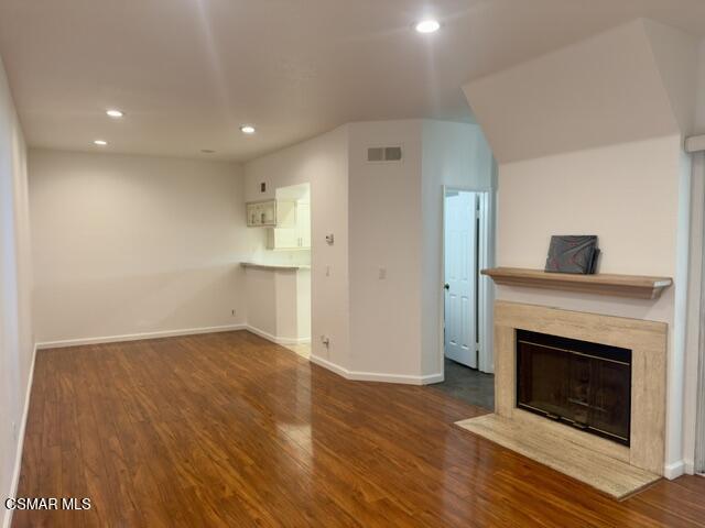 Photo - 688 Indian Oak Ln