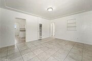 Photo - 331 Langley St