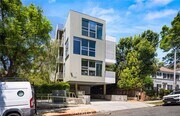 Photo - 1351 Havenhurst Dr Unit PH3