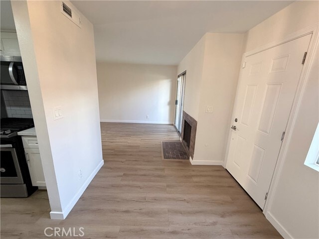 Photo - 14700 Berendo Ave