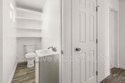 Photo - 2084 Kearney Ave