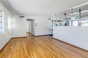 Photo - 11543 Swinton Ave