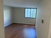 Master bedroom - 8701 Delgany Ave Unit 111