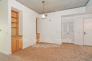Photo - 801 Ash St